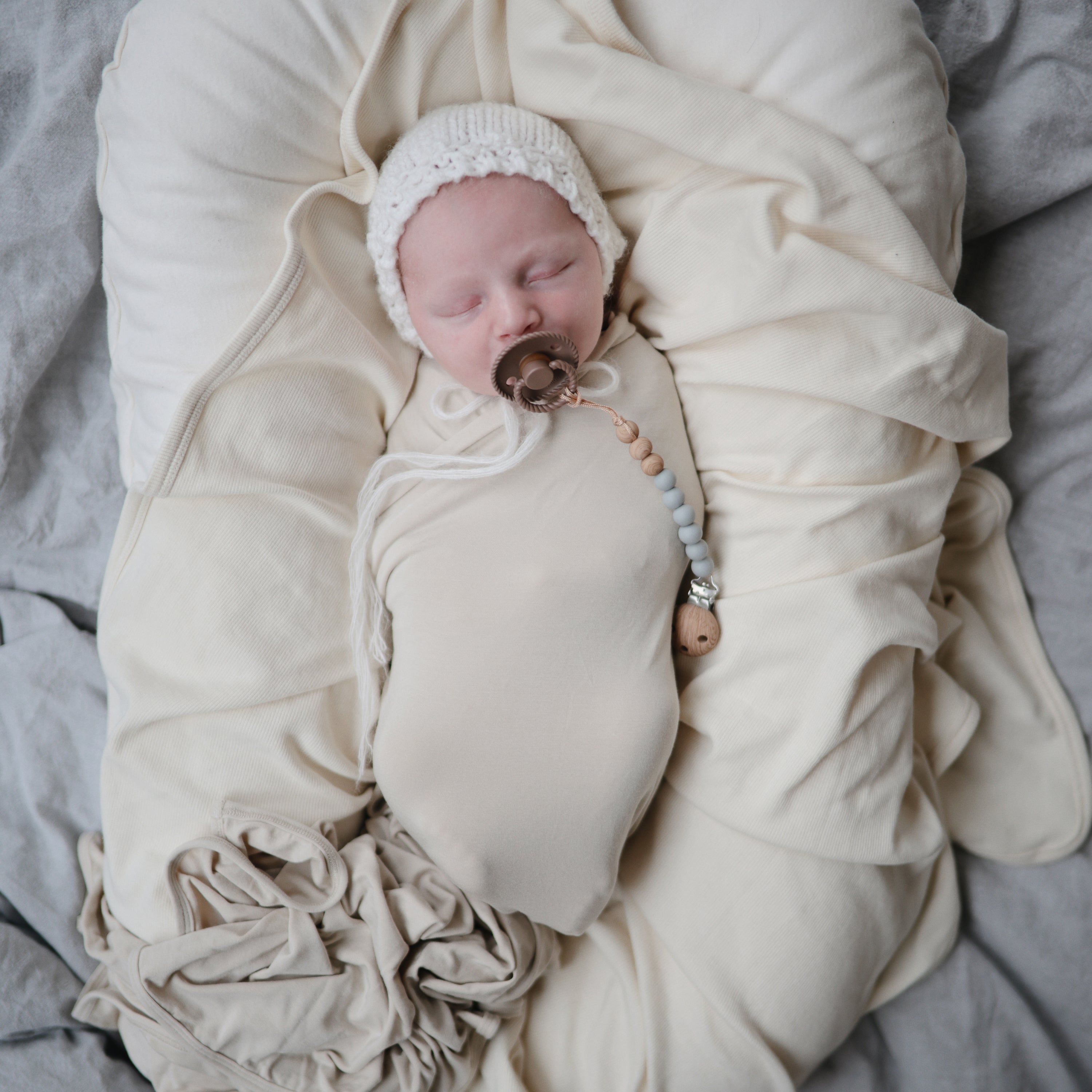 Image of Silicone Pacifier Clip | Eva